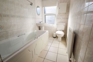 Photo 25- click for photo gallery